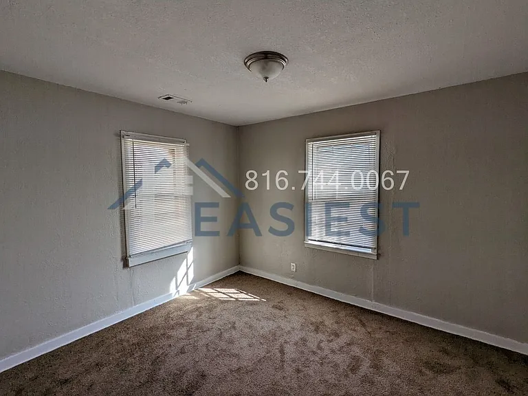 5536 S Benton Ave — Photo 8