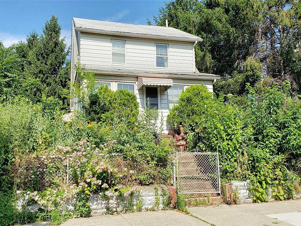 1st image of 12-48 117th St