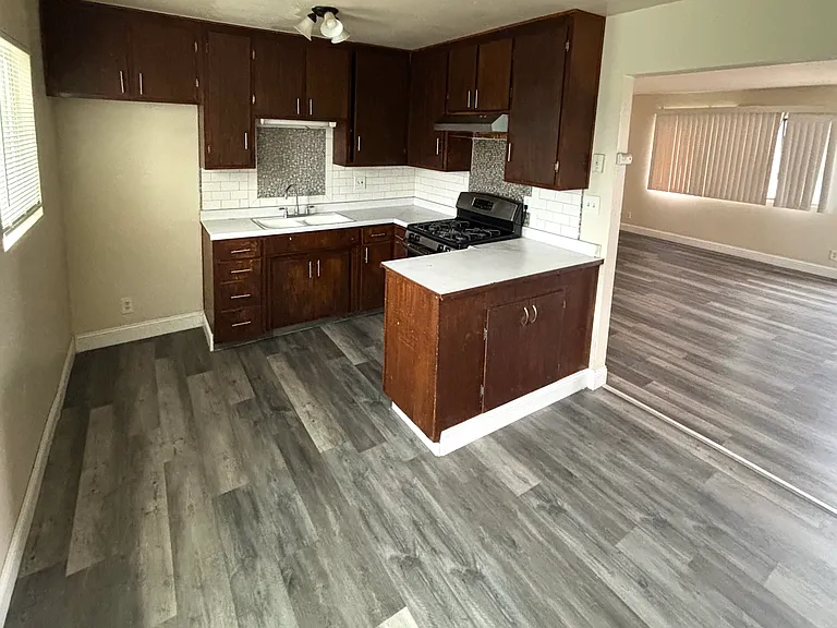 1105 Alpha Rd #511 — Photo 1