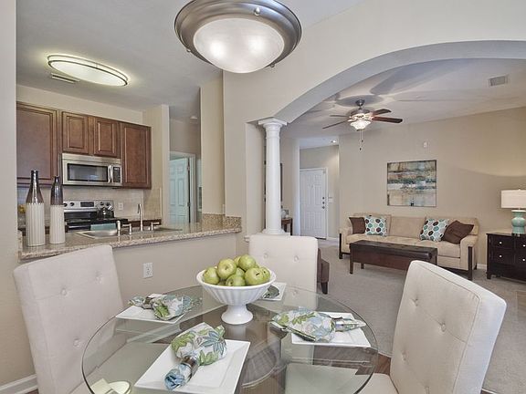 3rd image of 13901 Summit Commons Blvd #Bb