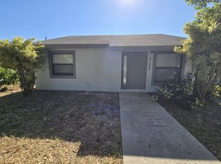 3150 Foxridge Ct, Palm Springs, FL 33461