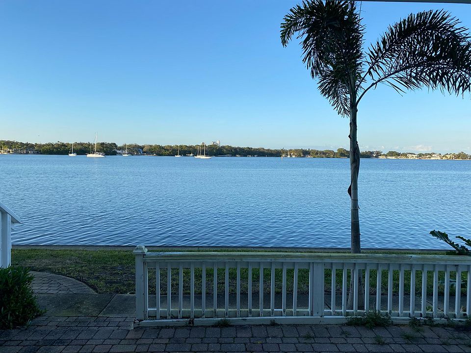 Private waterfront patio