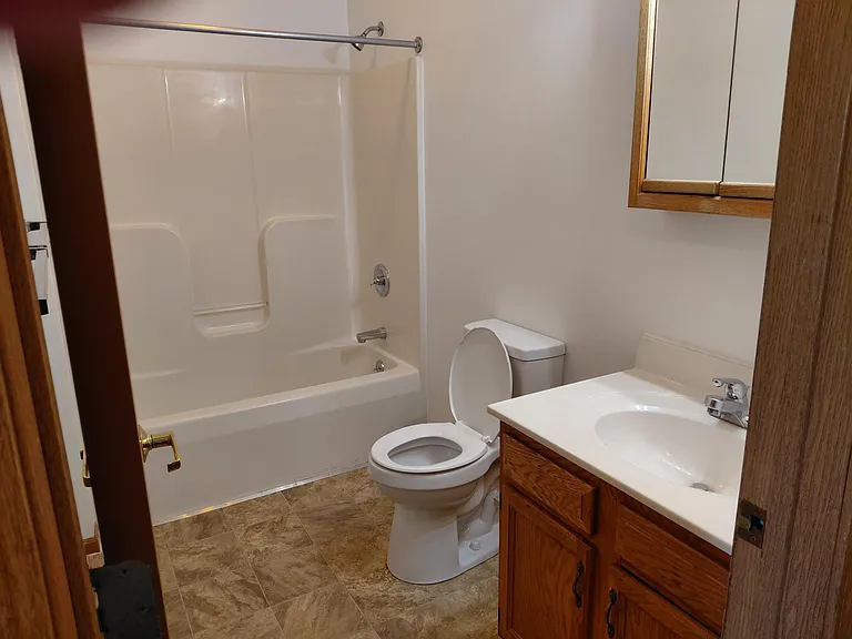 2415 Lila Ln — Photo 10