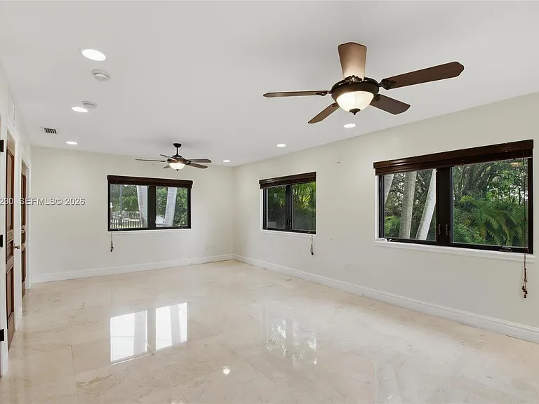 6200 SW 97th Ave — Photo 19