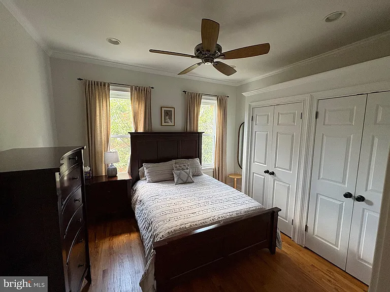 2608 Swain St — Photo 16