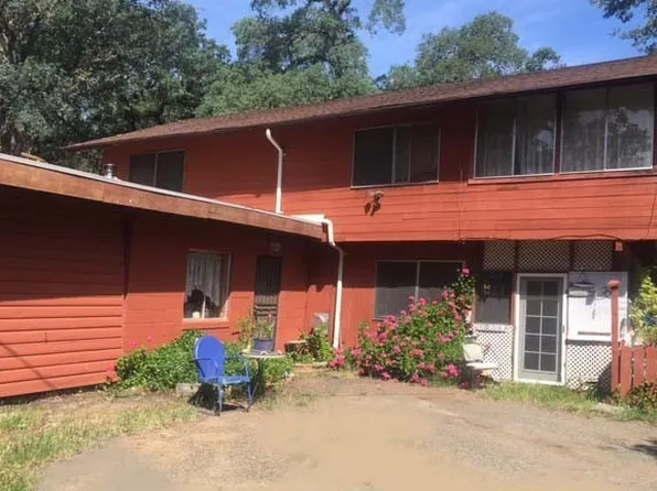 3635 Country Club Dr, Clearlake, CA 95422