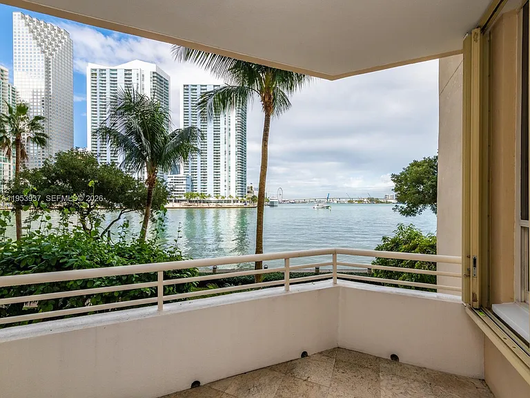 888 Brickell Key Dr #210 — Photo 39