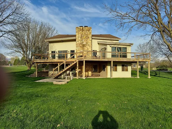 4403 Pondora Point, Panora, IA 50216