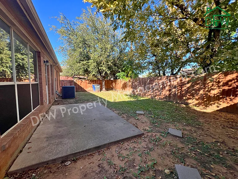 3024 Peppercorn Dr — Photo 40