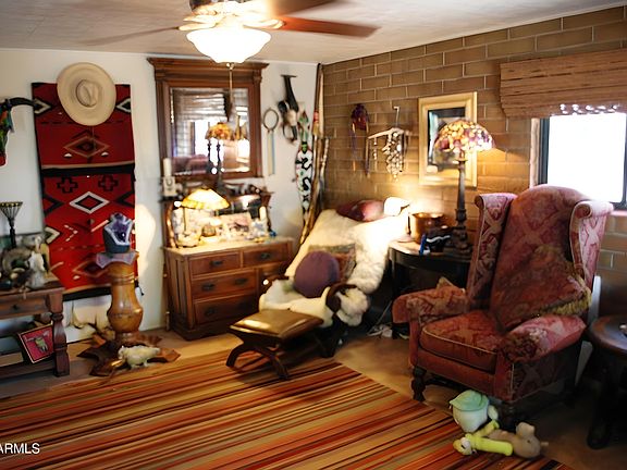 3rd image of 1161 E SAFFORD Street