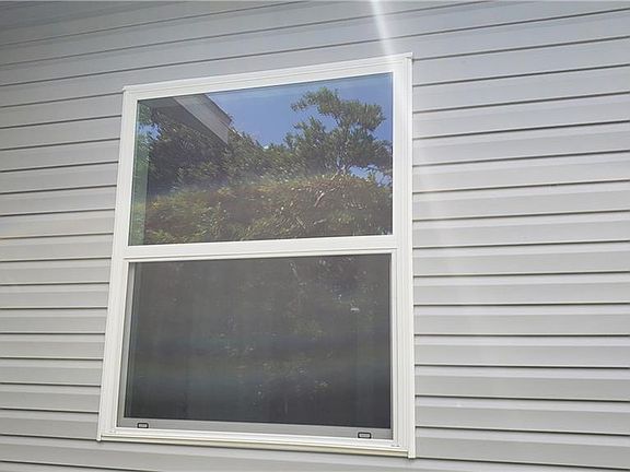 5th image of 23 Tucker Ave