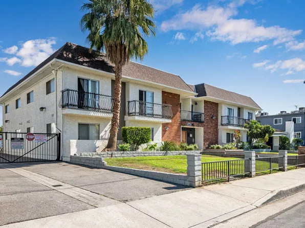 Windsor Arms Apartments