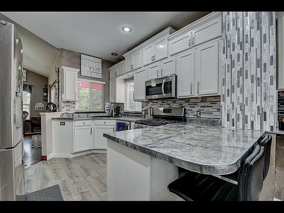 4th image of 8501 W Union Ave Unit 14