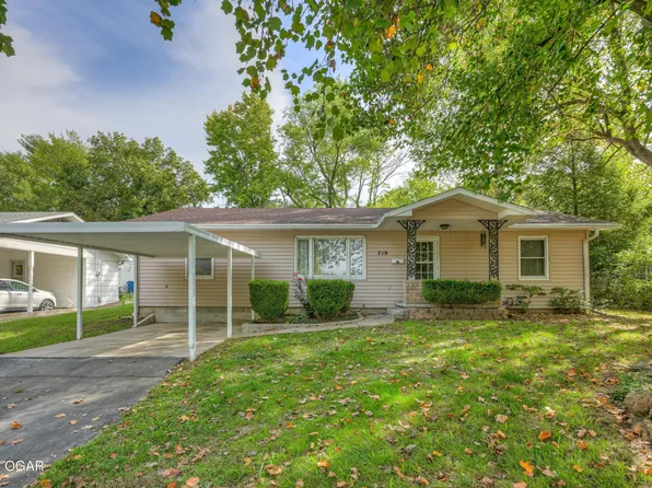 719 Terrace Pl, Neosho, MO 64850
