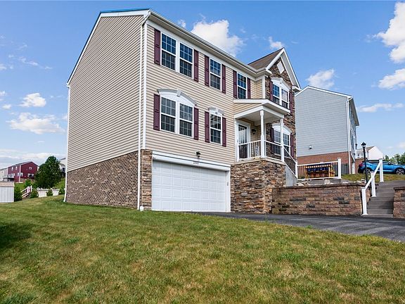 3rd image of 2361 Haflinger Dr