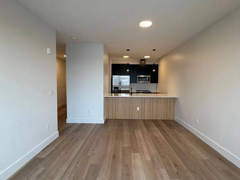 43 Madison St #101 — Photo 4