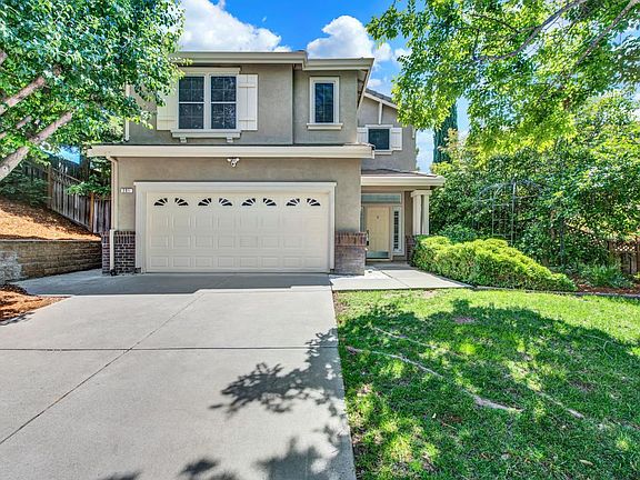 3rd image of 291 Woodcrest Drive