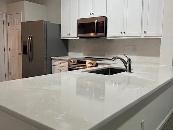 3rd image of 7538 Scarlet Ibis Ln