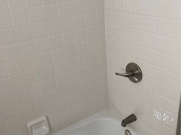2nd image of 813 Northway St