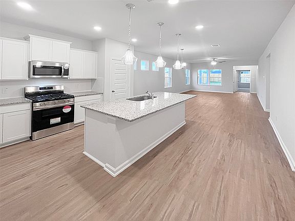 Home under construction. Sample photo used for illustrative purposes only, elevation, upgrades, sel