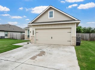 6932 Sulphur Ct, China Spring, TX 76633