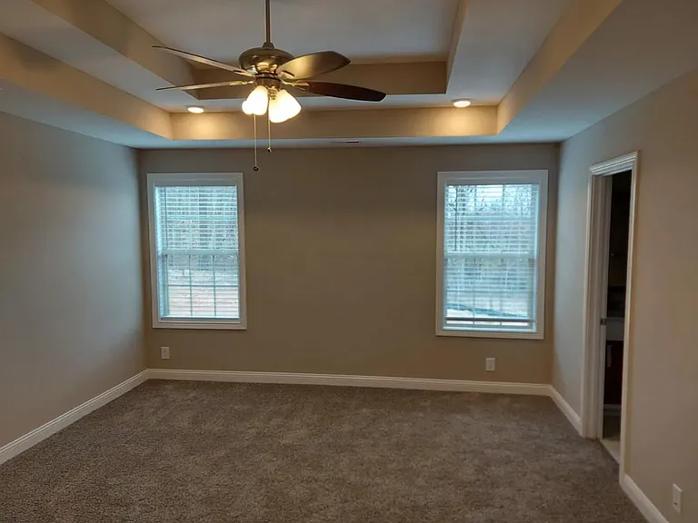 522 Burgess Ct — Photo 8