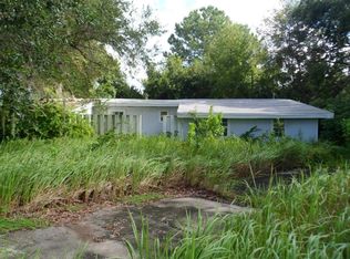 17093 SE 71st St, Ocklawaha, FL 32179