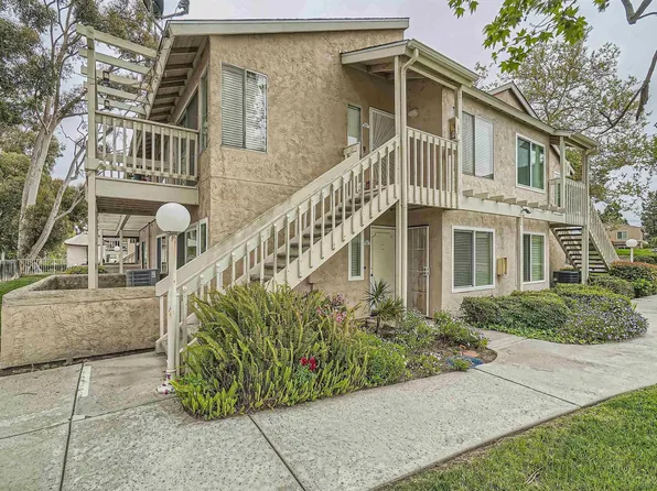 675 Diamond Way APT 137, Vista, CA 92083