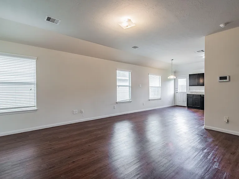 14942 Hidalgo Valley Ln — Photo 8