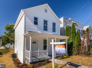 730 50th St NE, Washington, DC 20019