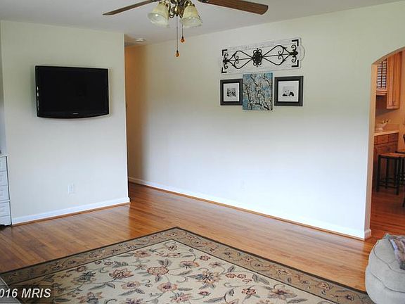 3rd image of 6399 Nelson Dr