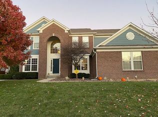 12457 Gray Eagle Dr, Fishers, IN 46037