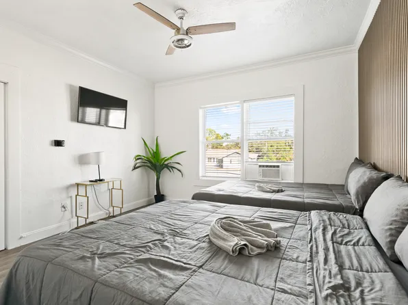 4201 W North A St #7, Tampa, FL 33609