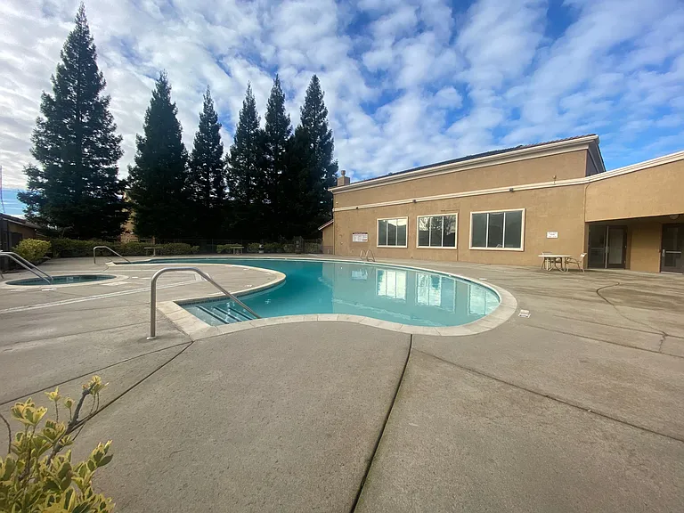501 Gibson Dr #1712 — Photo 27
