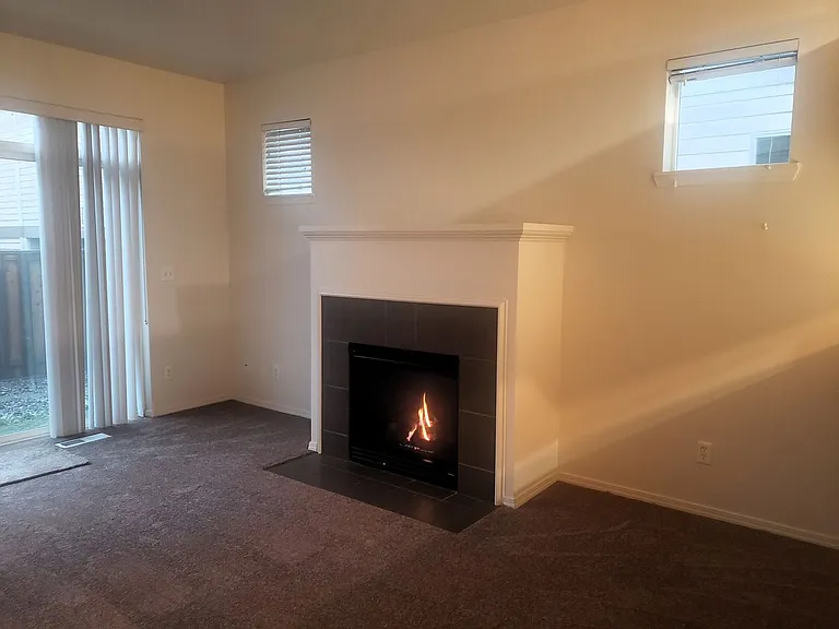 20483 SW Marimar St — Photo 3