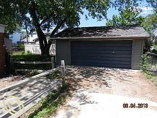 5th image of 1620 Millard Ave