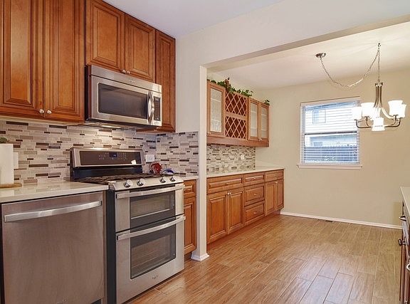 4th image of 2788 Glasgow Ct Unit Z1