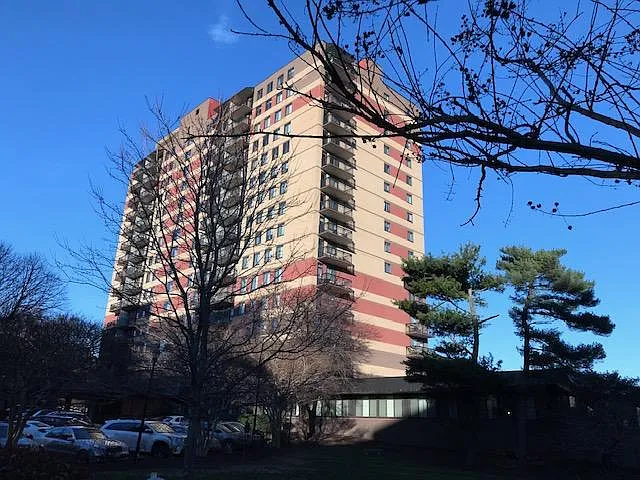 801 N Pitt St #614 — Photo 21