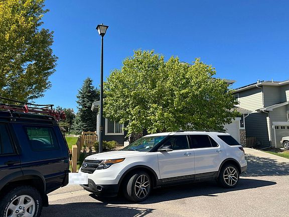 3rd image of 10683 Torrington Ln