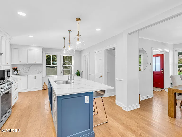 85 Lafayette St — Photo 14