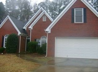 3275 Golfe Links Dr, Snellville, GA 30039