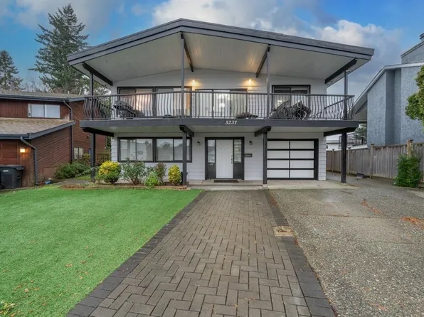 3237 Atwater Cres, Abbotsford, BC V2T 4L1