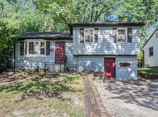8156 NE San Rafael Dr, Kansas City, MO 64119