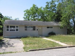 117 Deauville Ave, Toms River, NJ 08757