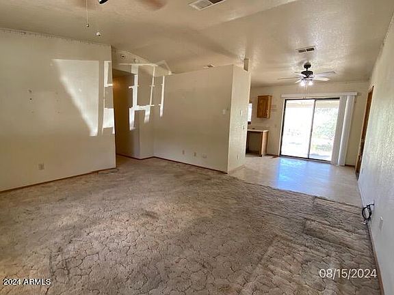 3rd image of 2683 S Cliff View Drive