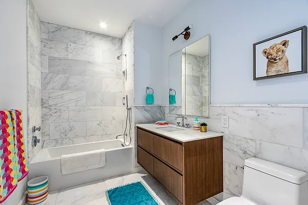 Rented by Compass | media 43