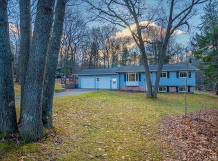 36 Southfork St, Marquette, MI 49855