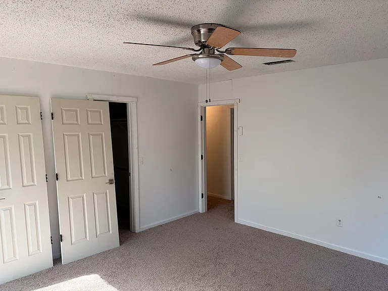 405 Birdsong Ln — Photo 9