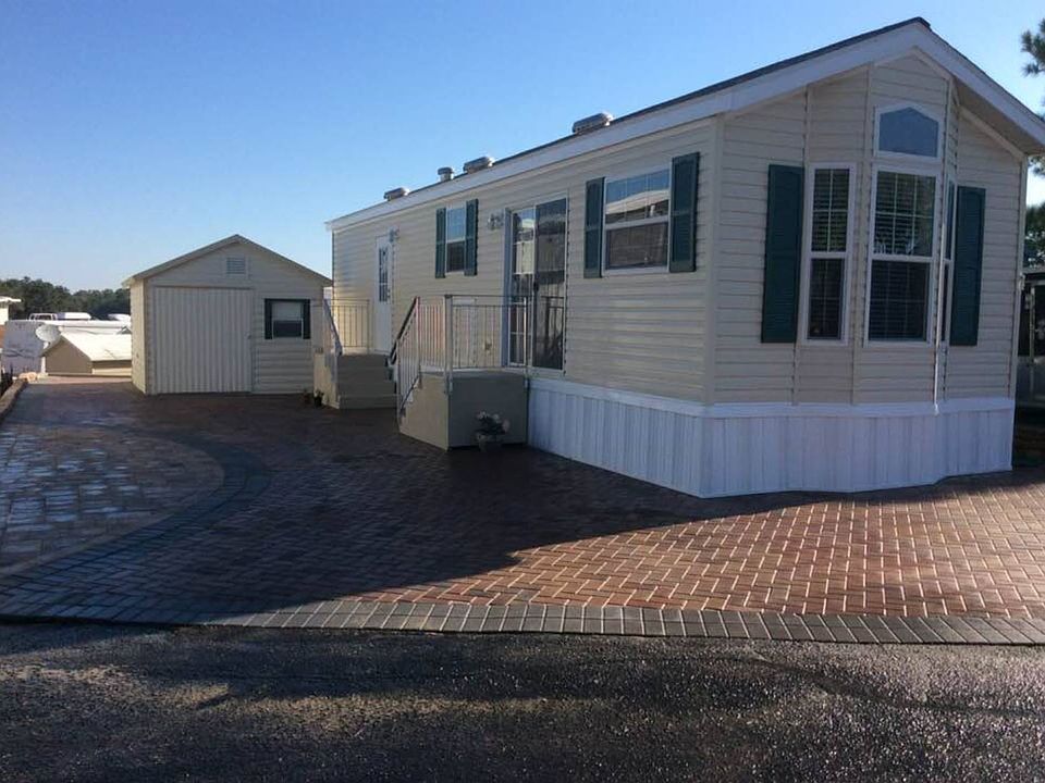 1st image of 306 Bunker Ln