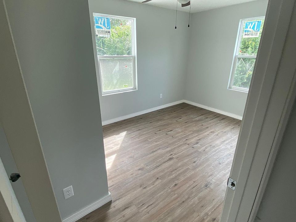 2nd image of 107 Vaughn Ave